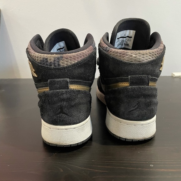 Air Jordan 1 Heiress Black/Camo Sz 5y/6.5w - Picture 3 of 8
